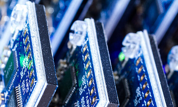 Erfahren Sie mehr darüber, wie die Blockchain Vertrauen digitalisiert