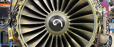Erfahren Sie mehr über die LHIND Kundenreferenz OMAHA: Predictive Maintenance in der Flugzeugwartung